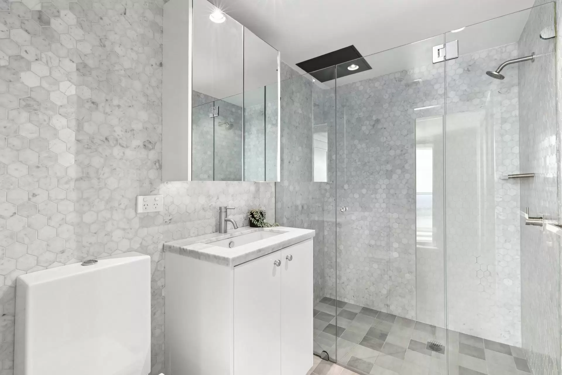 Chatswood Leased by Shead Property - image 1