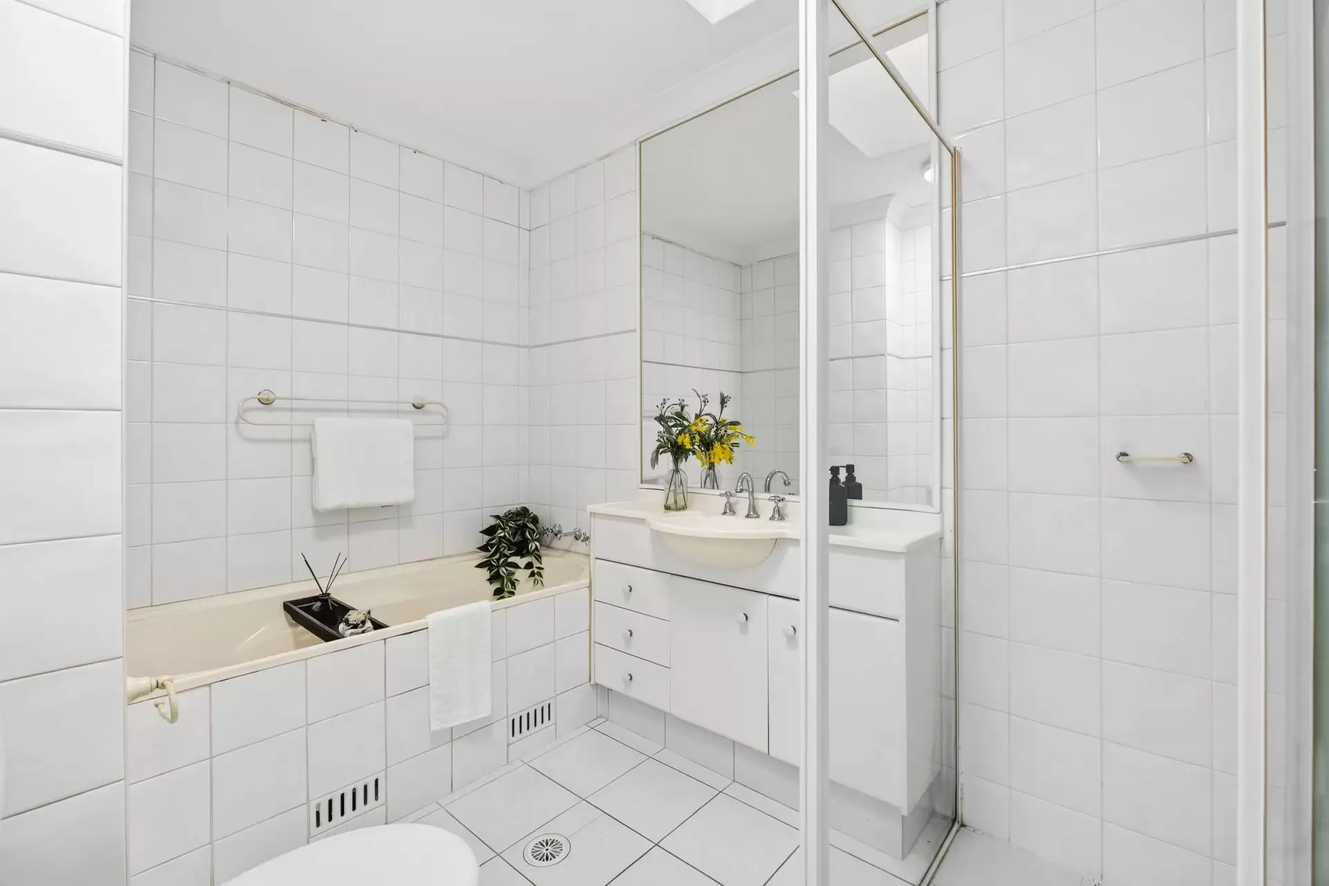 7/512-550 Victoria Road, Ryde Sold by Shead Property - image 1