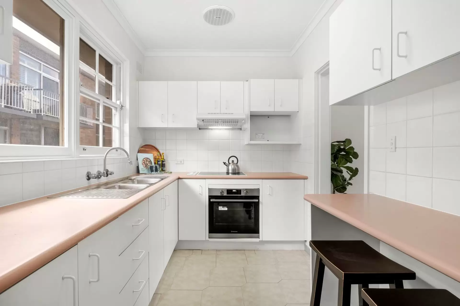 3/3 The Close, Hunters Hill Sold by Shead Property - image 1