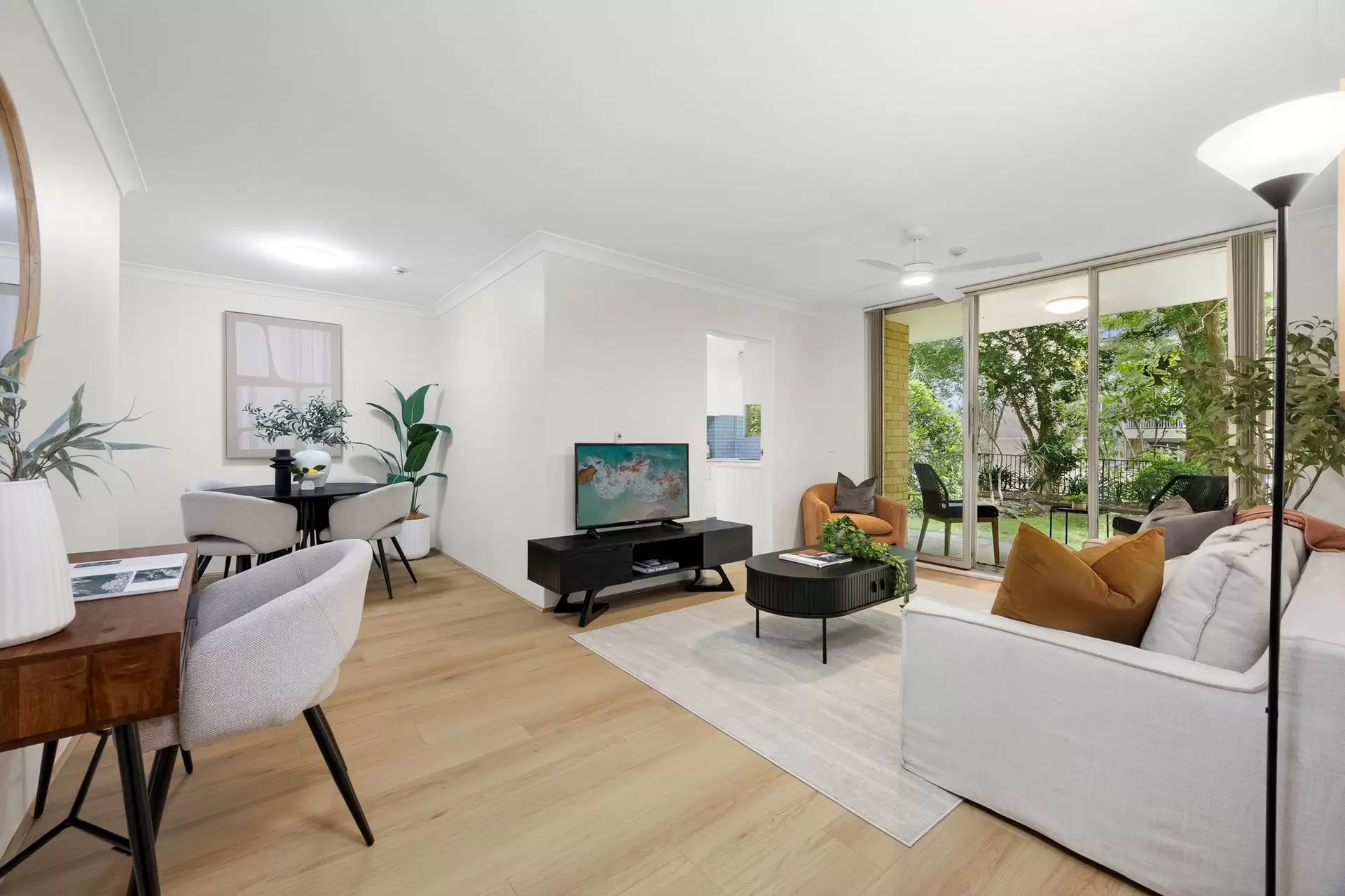 2/5 Broughton Road, Artarmon Sold by Shead Property - image 1