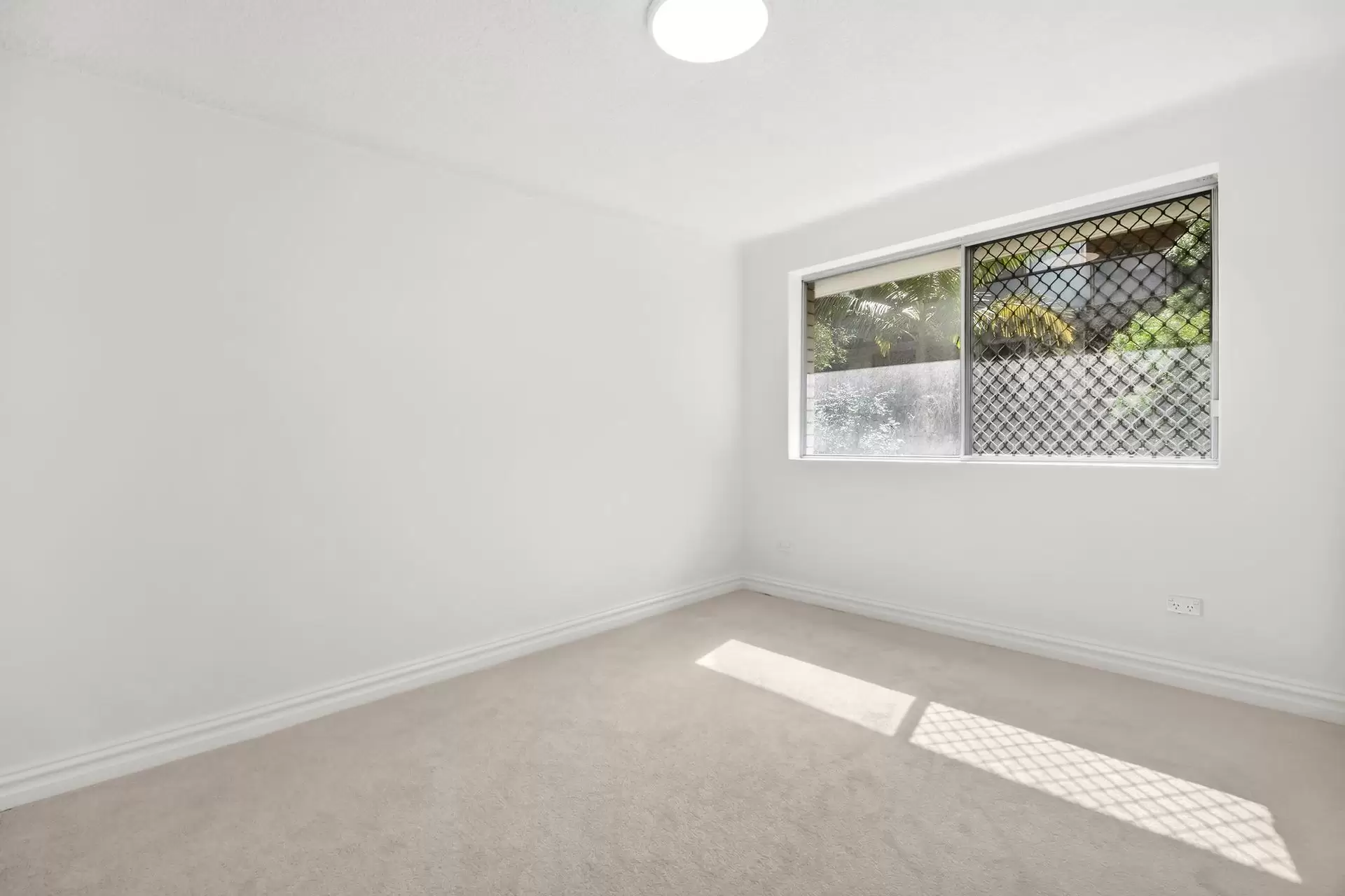 12/8-10 Brand Street, Artarmon Sold by Shead Property - image 1