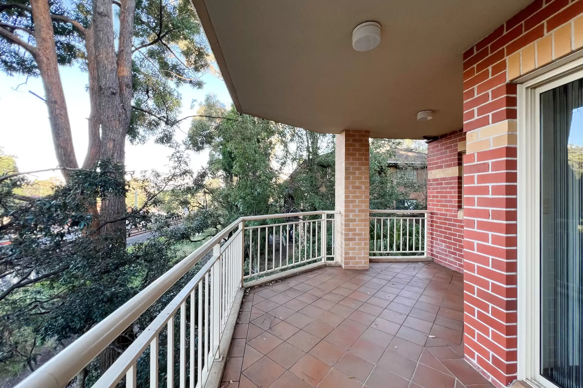 Artarmon Leased by Shead Property - image 1