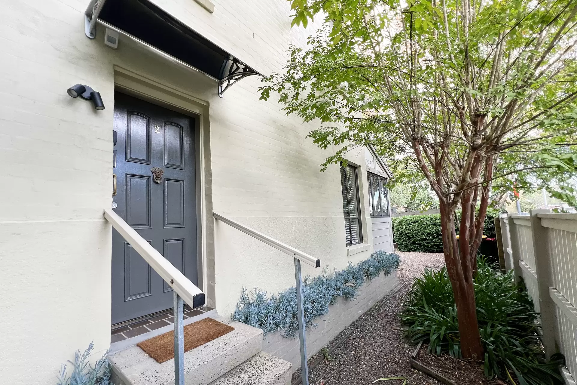 Roseville Leased by Shead Property - image 1