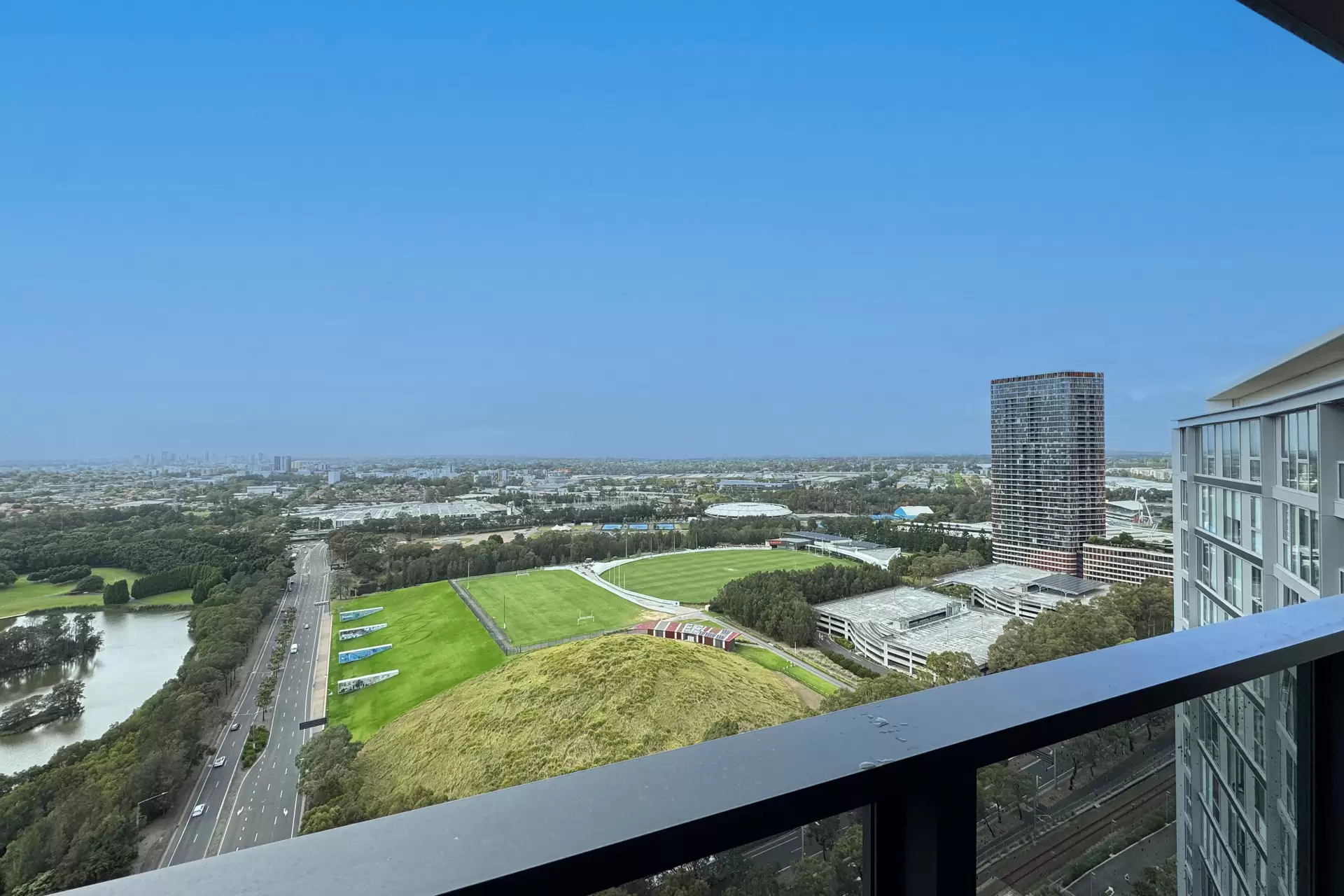 Sydney Olympic Park Leased by Shead Property - image 1