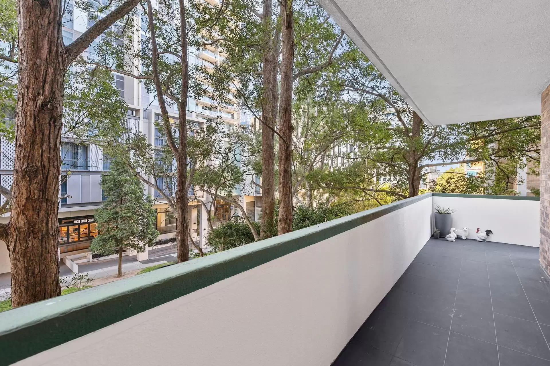15/96-100 Albert Avenue, Chatswood For Sale by Shead Property - image 1