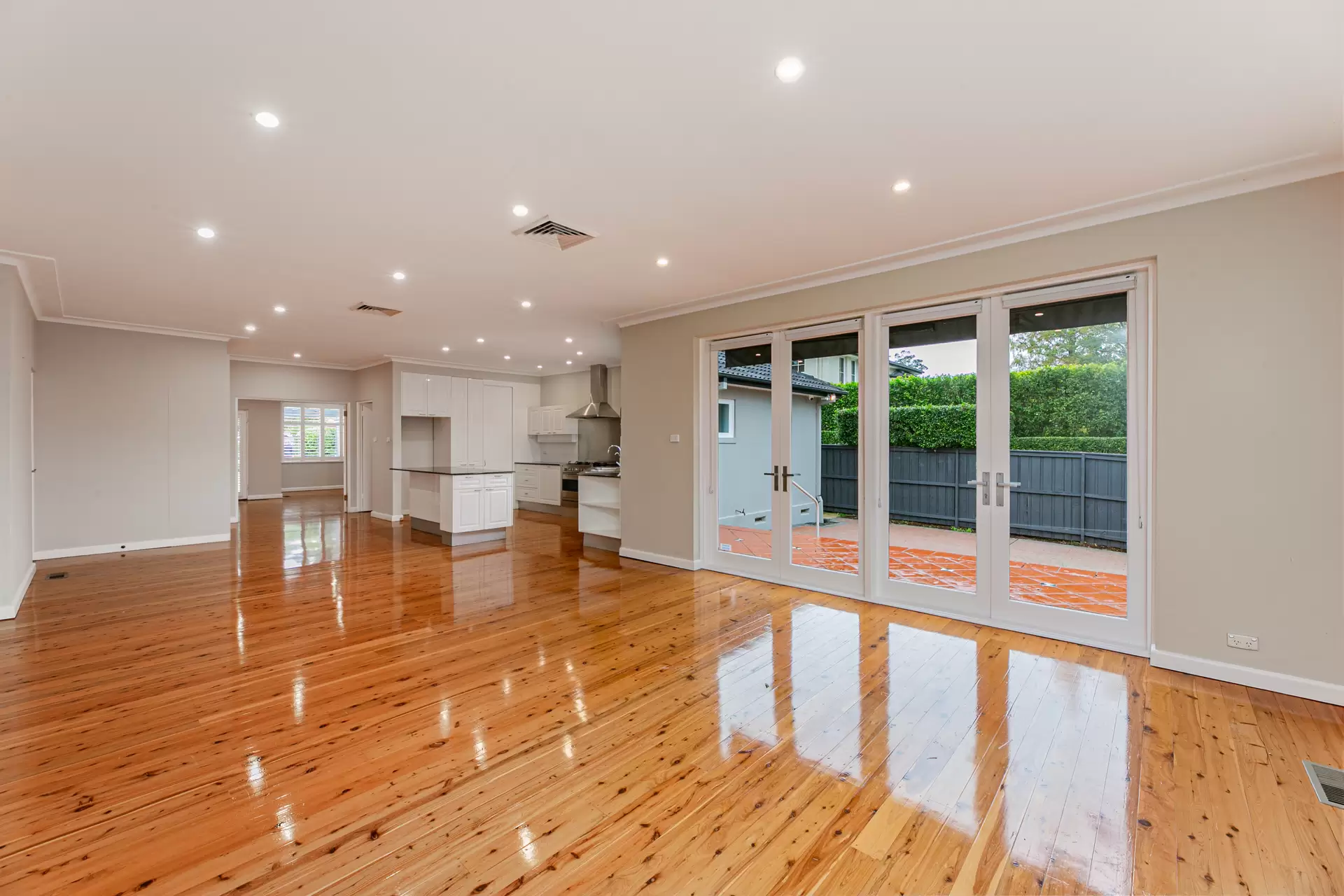 St Ives Leased by Shead Property - image 1