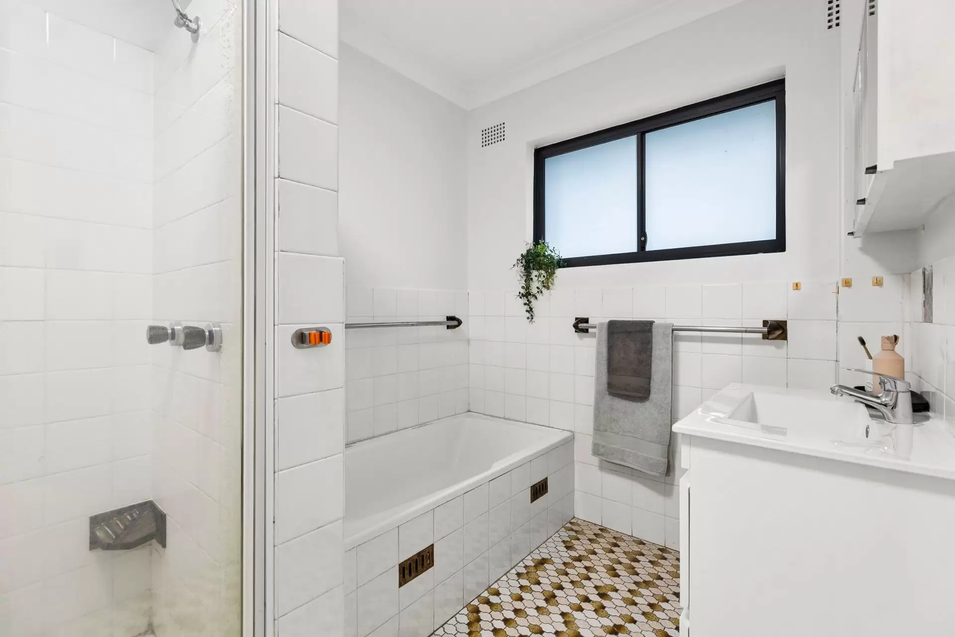 6/44 View Street, Chatswood Sold by Shead Property - image 1