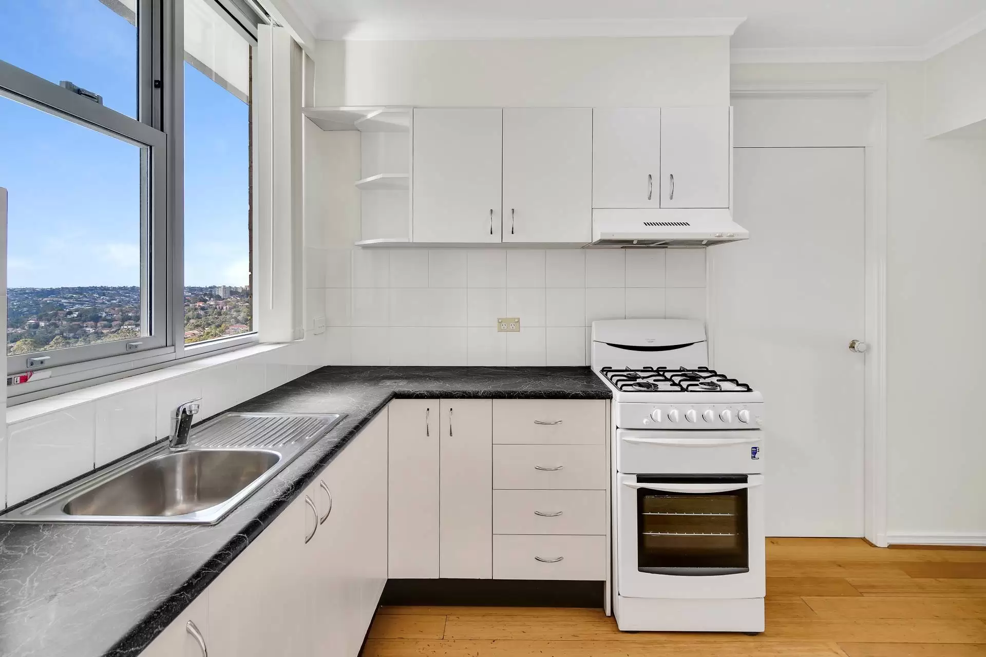 Cremorne Leased by Shead Property - image 1