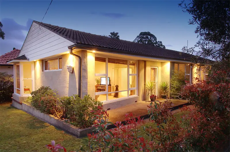 109 Beaconsfield Road, Chatswood Sold by Shead Property - image 1