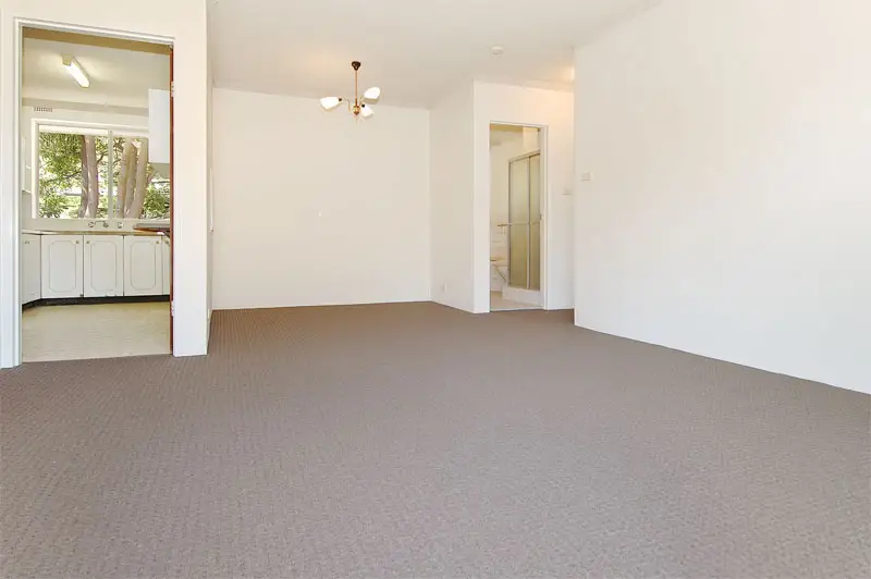 16/4 Huxtable Avenue, Lane Cove Sold by Shead Property - image 1