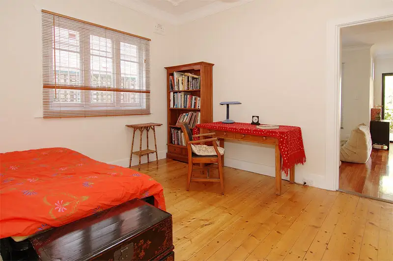 17 Alleyne Street, Chatswood Sold by Shead Property - image 1
