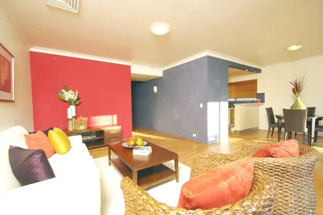 2/25 View Street, Chatswood Sold by Shead Property - image 1