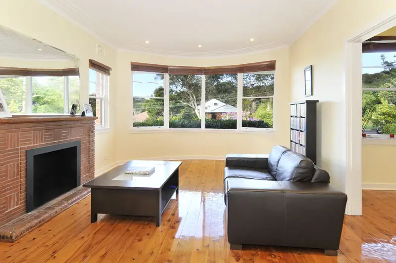 4 Colwell Crescent, Chatswood Sold by Shead Property - image 1