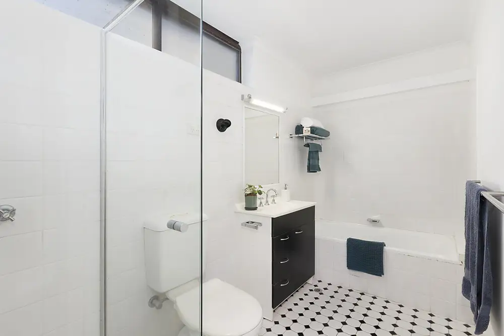12/4 Peckham Avenue, Chatswood Sold by Shead Property - image 1