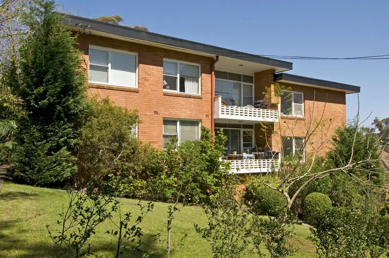 6/2 Essex Street, Killara Sold by Shead Property - image 1