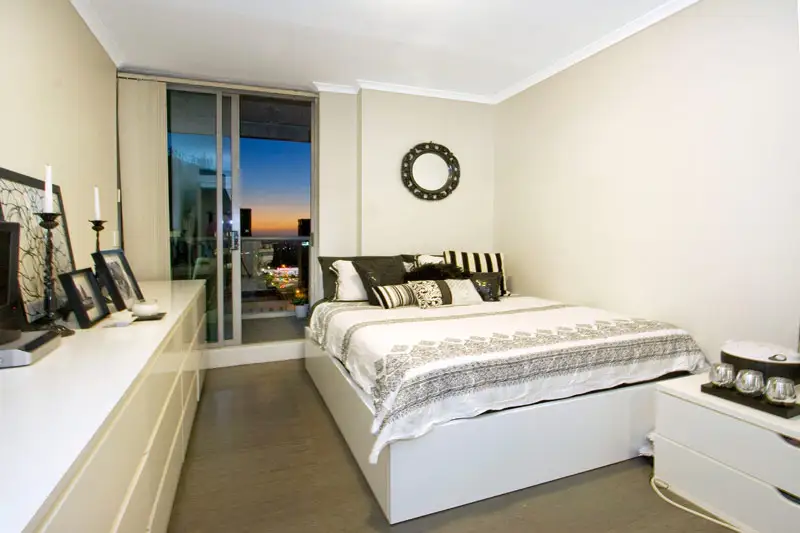 1812/2 Help Street, Chatswood Sold by Shead Property - image 1