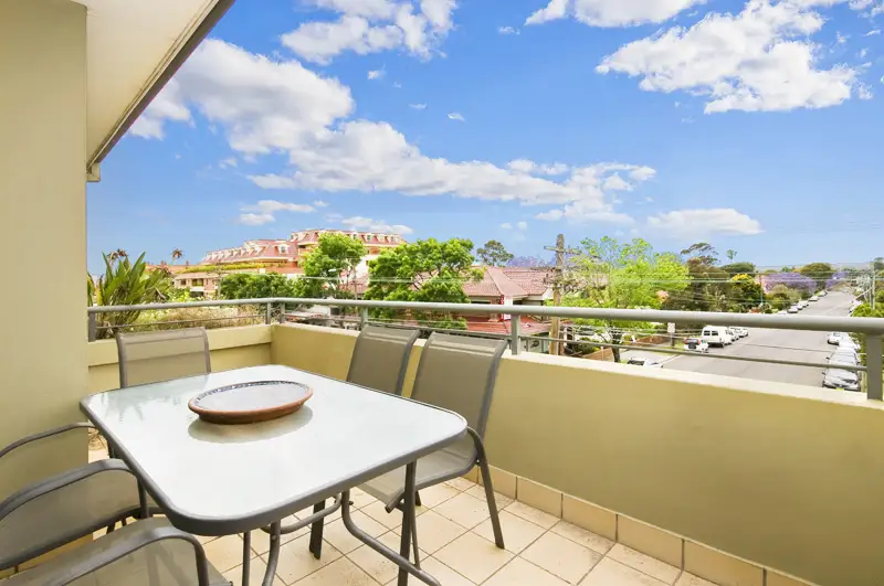 17/290 Penshurst Street, Willoughby Sold by Shead Property - image 1
