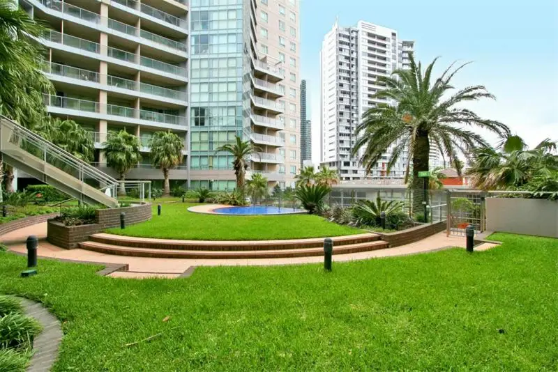 101/2 Help Street, Chatswood Sold by Shead Property - image 1
