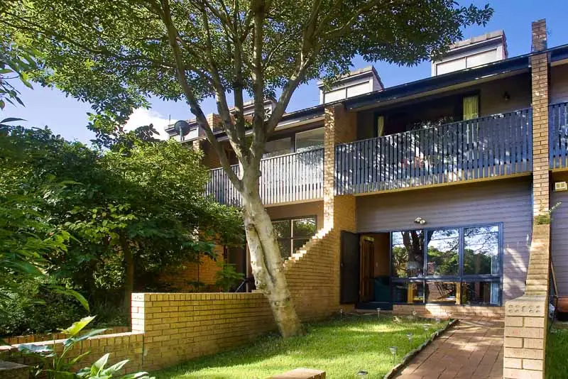 5/10 Kitchener Road, Artarmon Sold by Shead Property - image 1