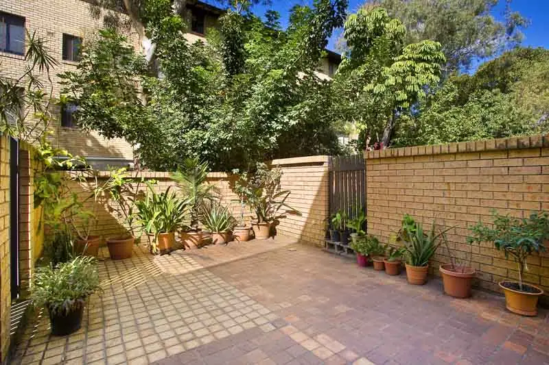 5/10 Kitchener Road, Artarmon Sold by Shead Property - image 1
