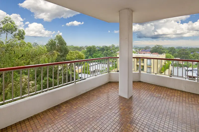 17/1 Broughton Road, Artarmon Sold by Shead Property - image 1