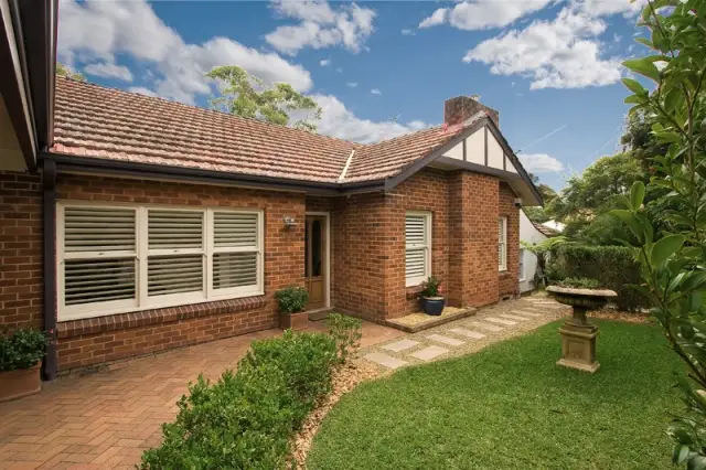 2 Valerie Avenue, Chatswood Sold by Shead Property - image 1