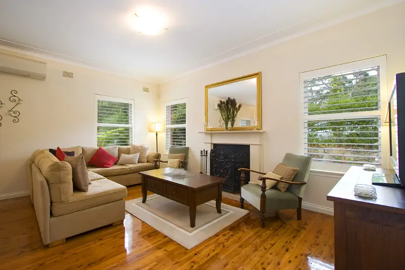 2 Valerie Avenue, Chatswood Sold by Shead Property - image 1