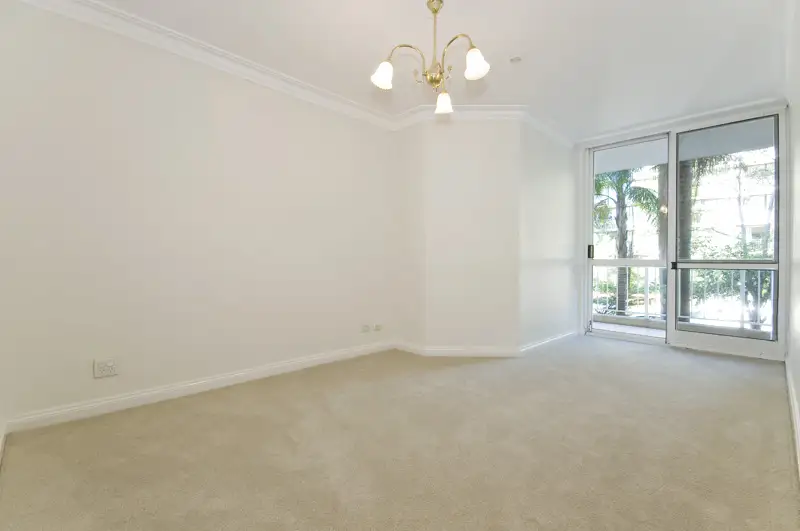 2/1 Francis Road, Artarmon Sold by Shead Property - image 1