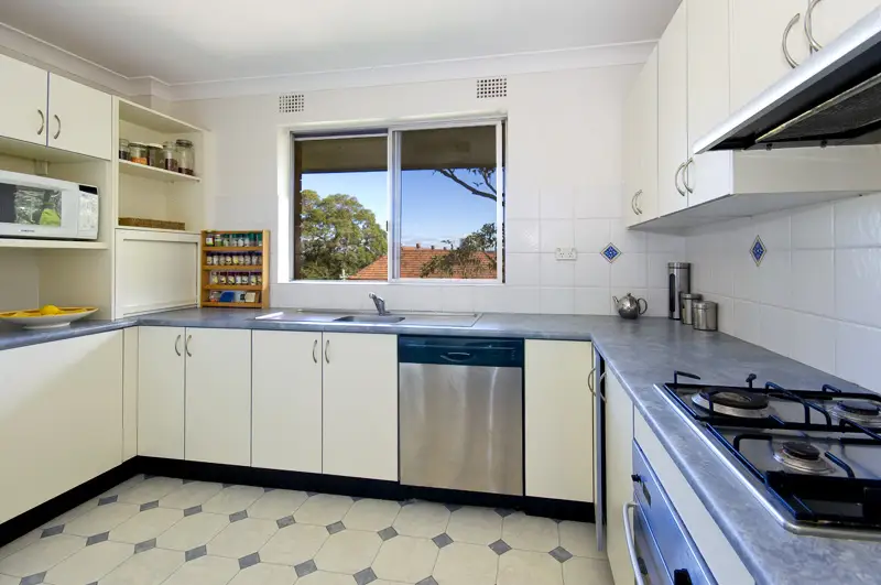 6/3 McMillan Road, Artarmon Sold by Shead Property - image 1