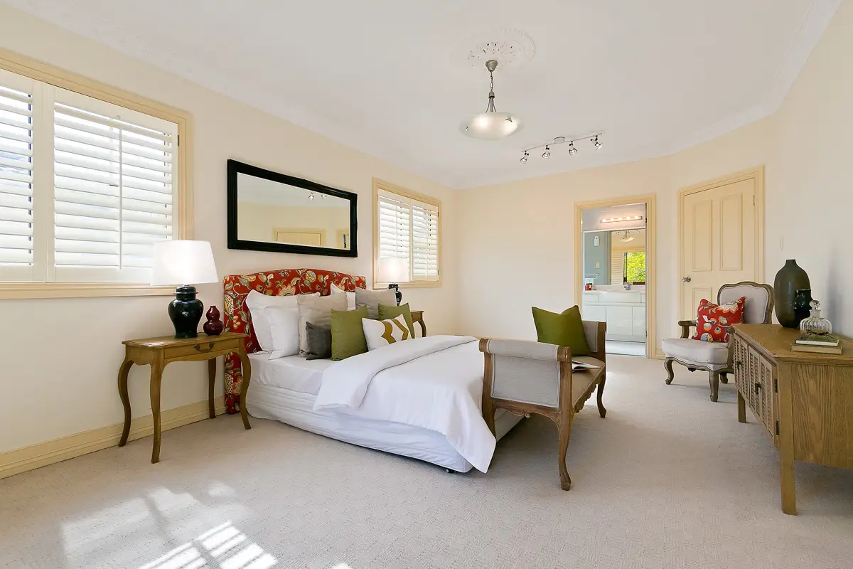 33 Hawthorne Avenue, Chatswood Sold by Shead Property - image 1