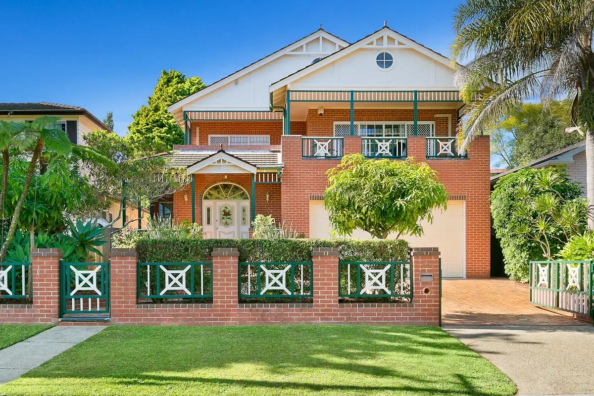 33 Hawthorne Avenue, Chatswood Sold by Shead Property - image 1