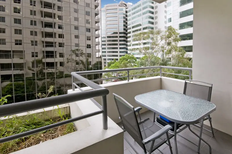 15/14 Brown Street, Chatswood Sold by Shead Property - image 1