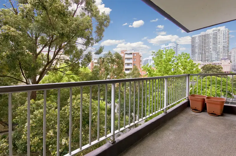 17/37 Johnson Street, Chatswood Sold by Shead Property - image 1