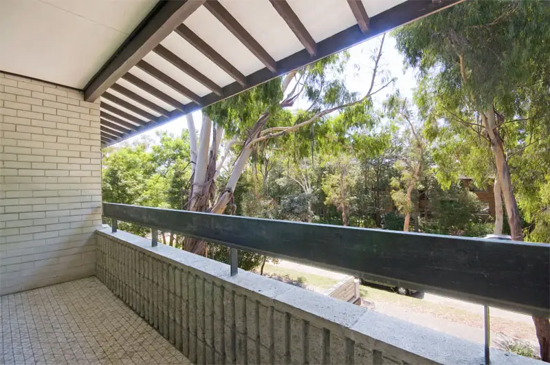 2/120 Burns Bay Road, Lane Cove Sold by Shead Property - image 1