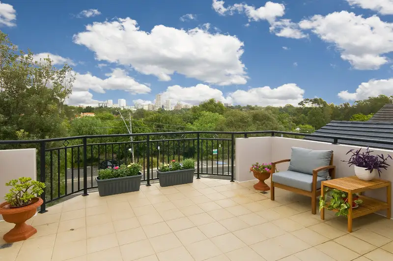 13 Small Street, Willoughby Sold by Shead Property - image 1