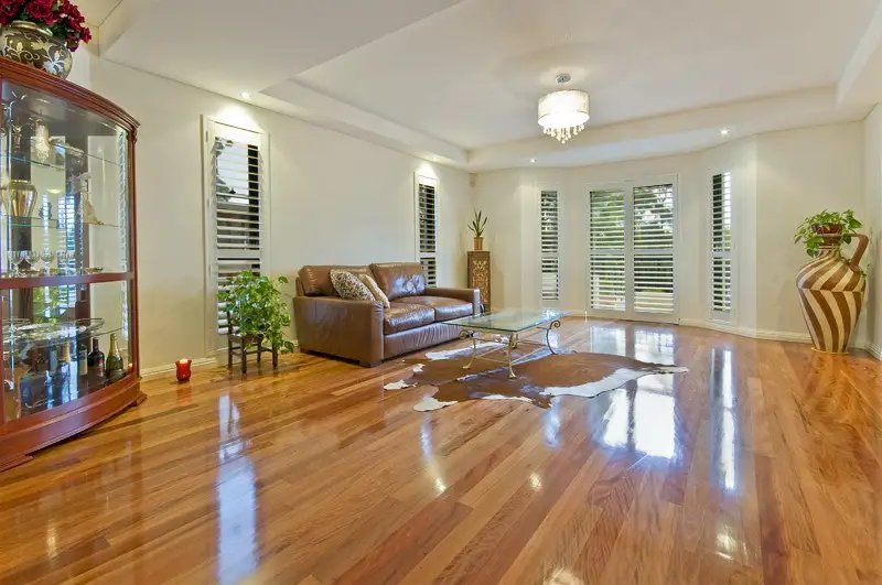 13 Small Street, Willoughby Sold by Shead Property - image 1