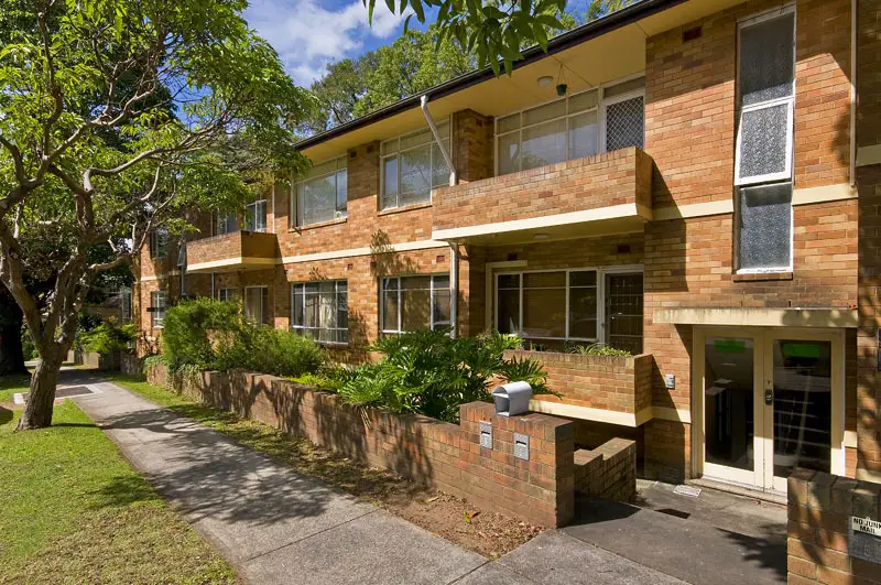 4/2 Brand Street, Artarmon Sold by Shead Property - image 1