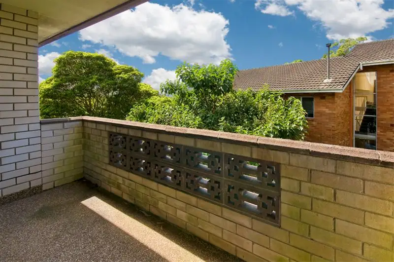 15/2 McMillan Road, Artarmon Sold by Shead Property - image 1