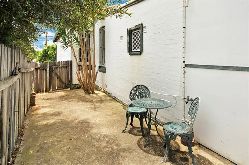 63 Atchison Street, Crows Nest Sold by Shead Property - image 1