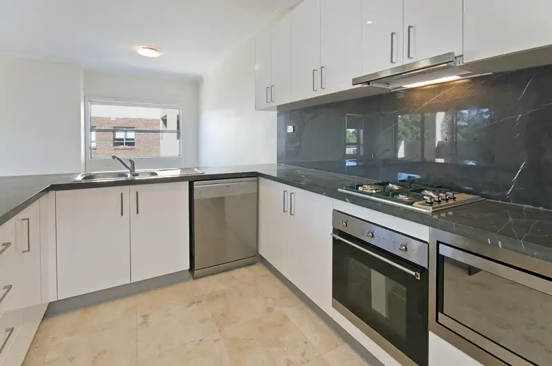 32/6 Culworth Avenue, Killara Sold by Shead Property - image 1