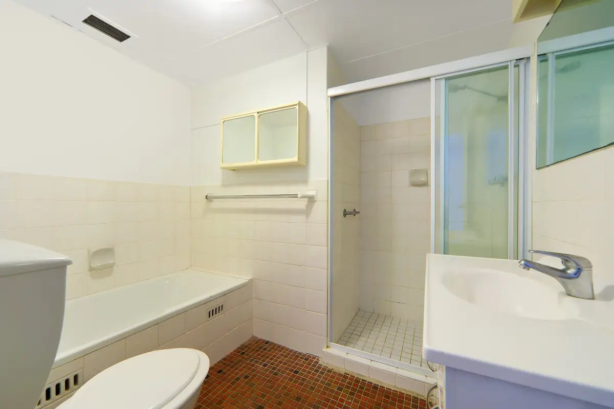 2/6 Francis Road, Artarmon Sold by Shead Property - image 1