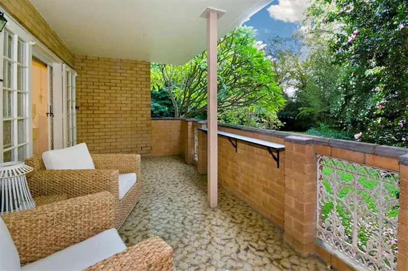 1/197 Pacific Highway, Lindfield Sold by Shead Property - image 1
